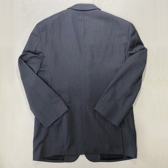 John Varvatos Star Men Delancy Pinstripe Wool Blazer Gray, 44R - Picture 8 of 15
